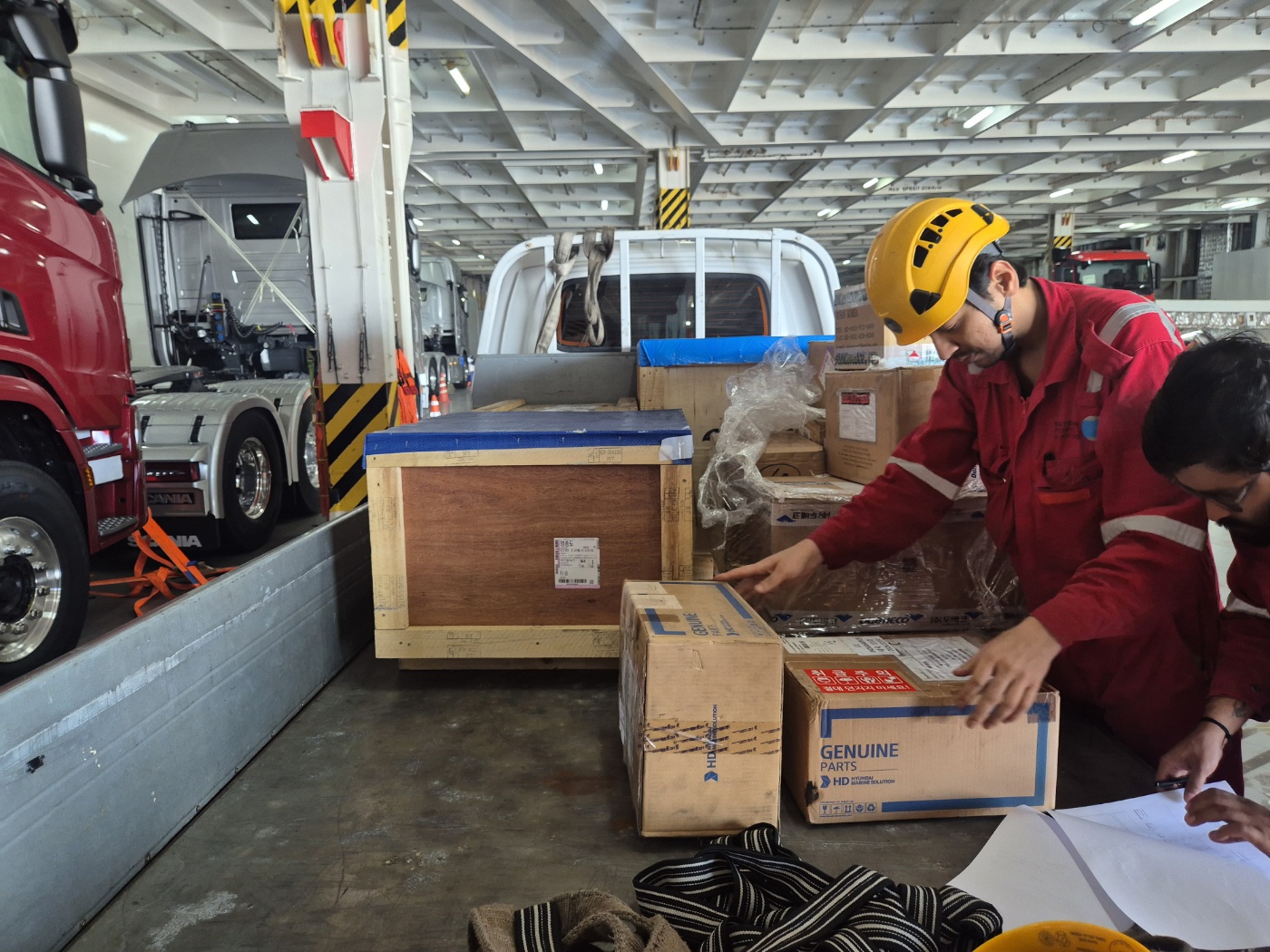 Urgent ship spare parts delivery